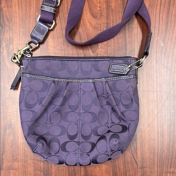 Coach vintage Purple Crossbody Bag - Picture 1 of 7